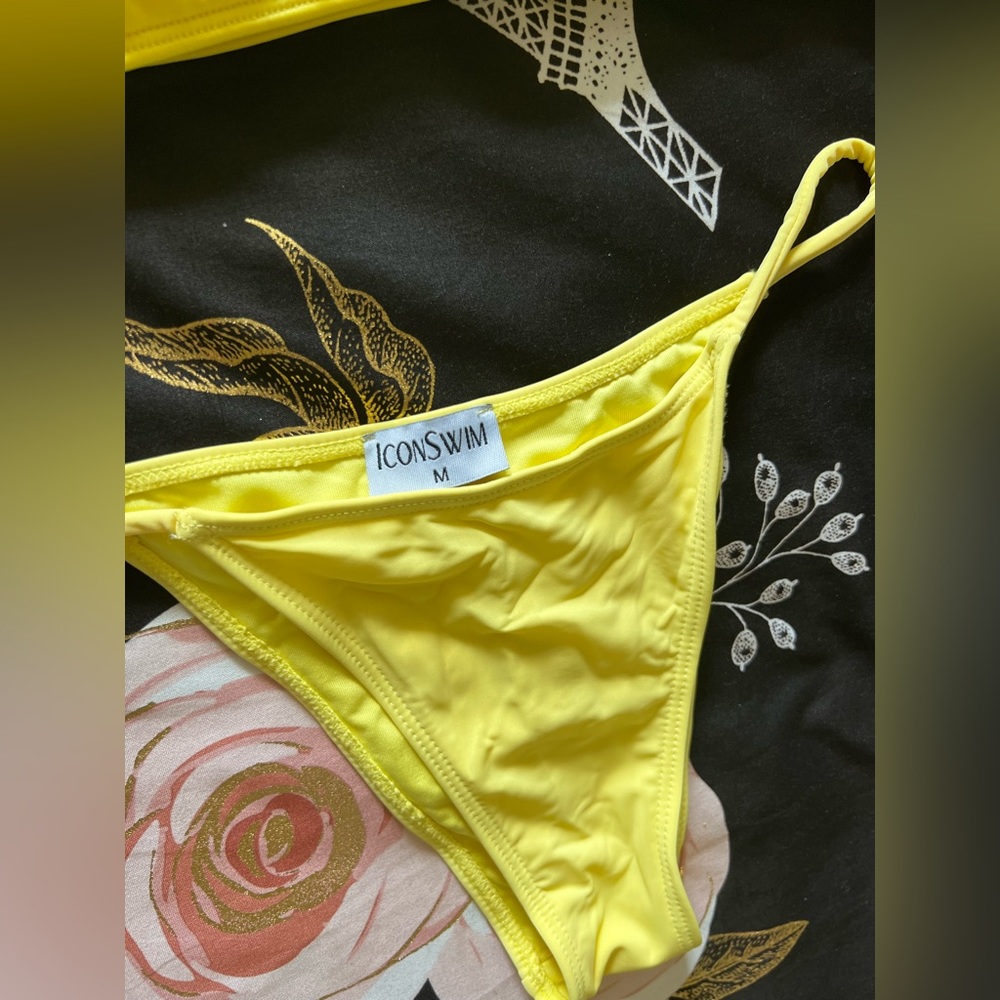 Resort Ready Set Yellow - Picture 7 of 9